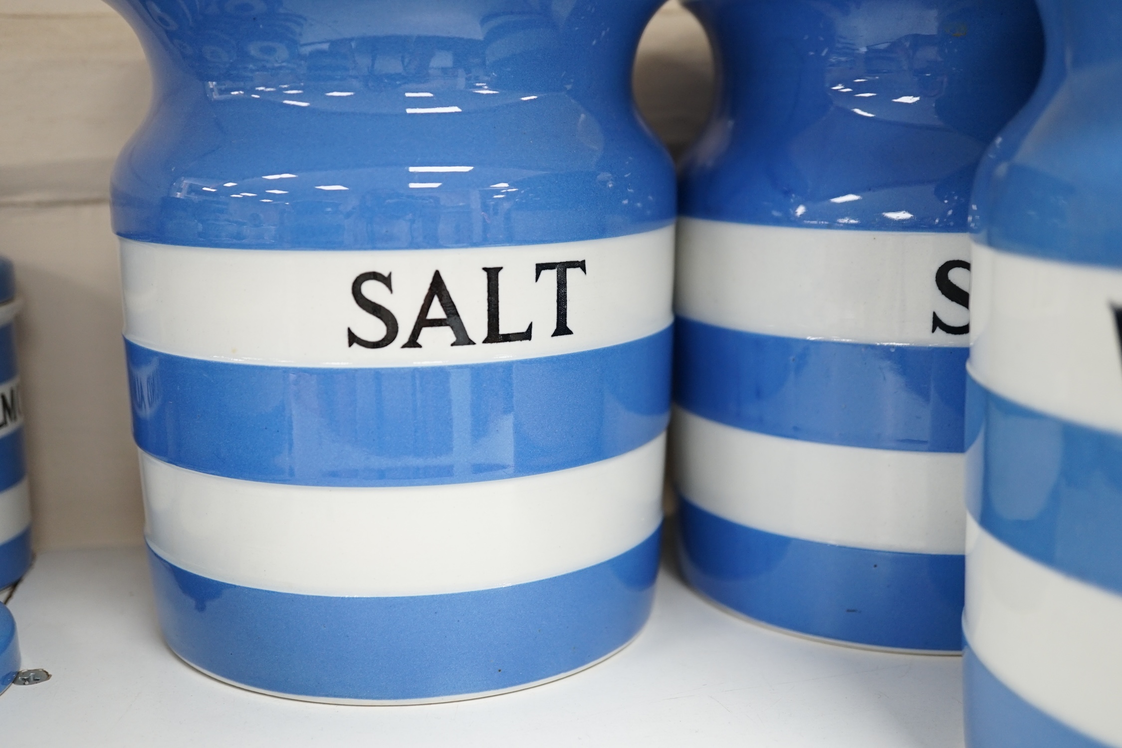 T.G.Green Cornish Kitchenware, six 16cm lidded storage jars comprising Soap Flakes, Wholemeal, Demerara Sugar, Salt, Soda and Tapioca, Black Shield marks. Condition - fair to good